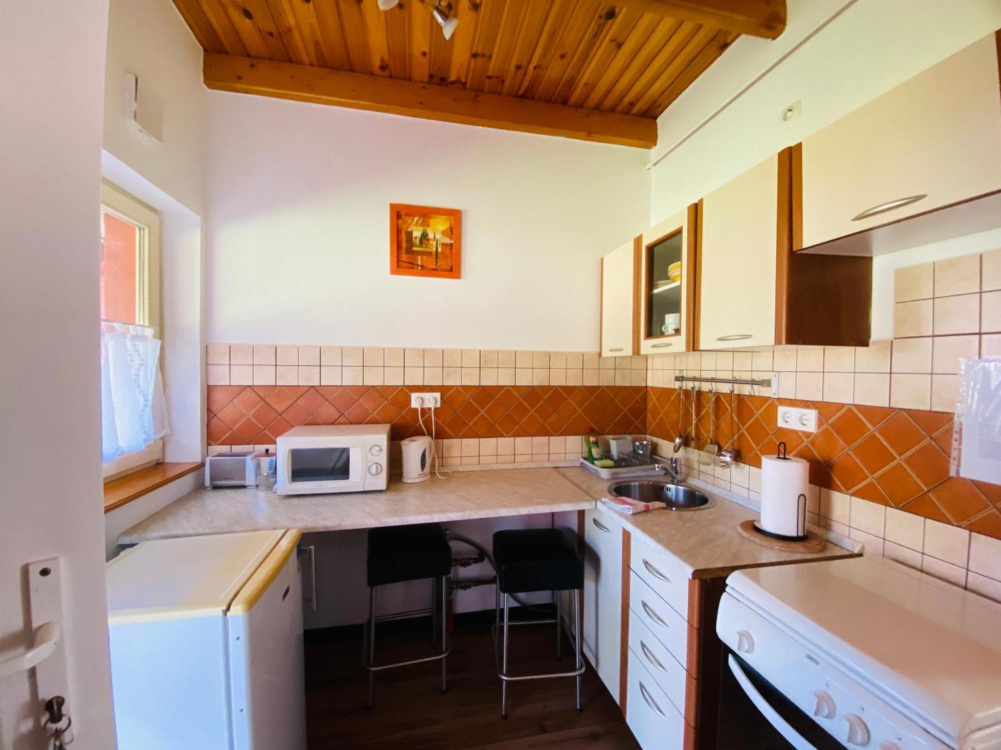 Borostyan Apartmanhaz Морахалом Екстер'єр фото